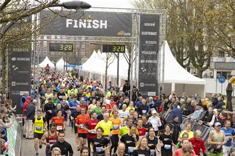 uitslagen halve marathon enschede